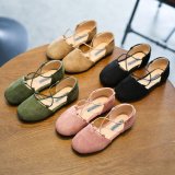 子供　女の子　靴　パンプス　【海外ブランド】サイドオープン スエードパンプス